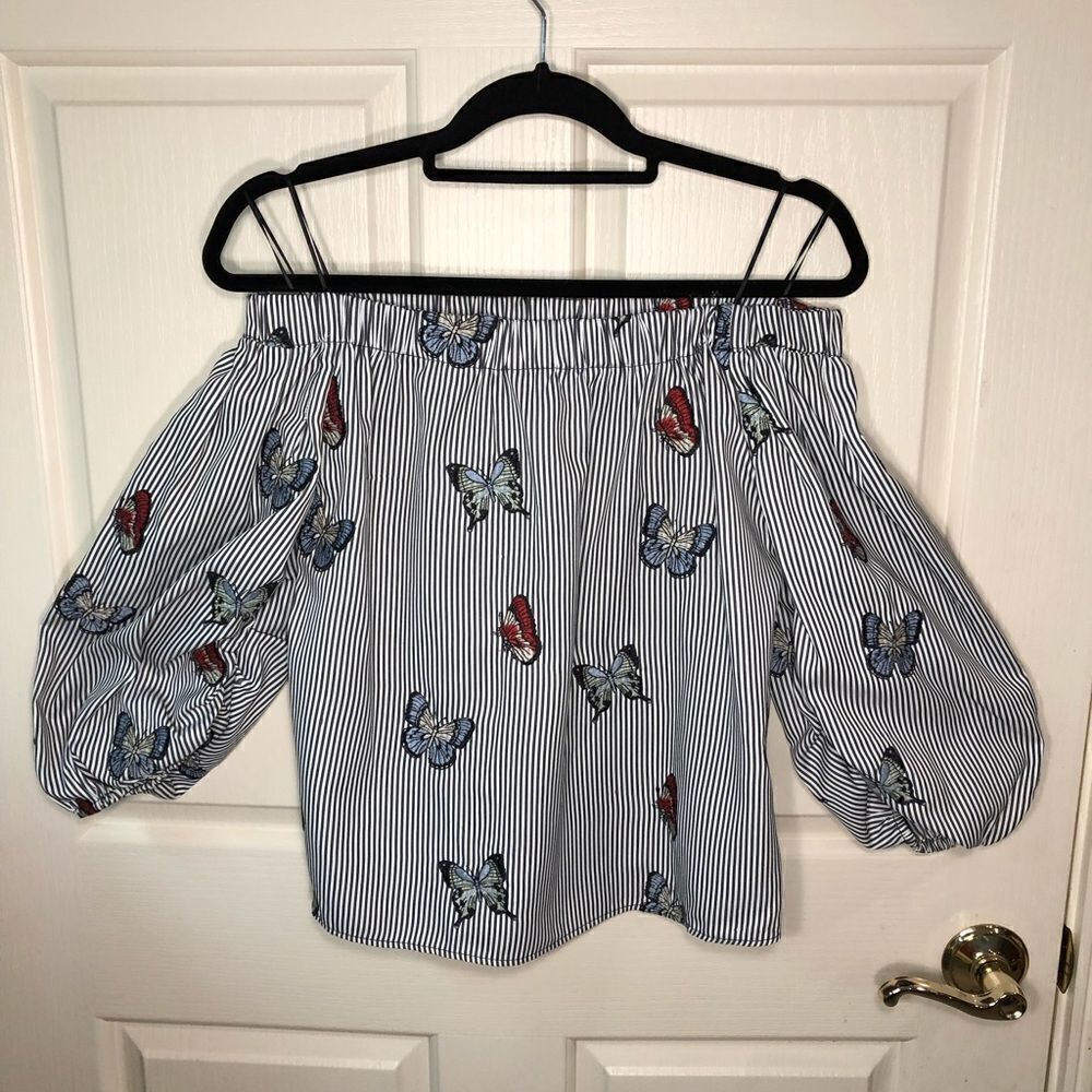 Zara blouse  - Picture 2 of 4